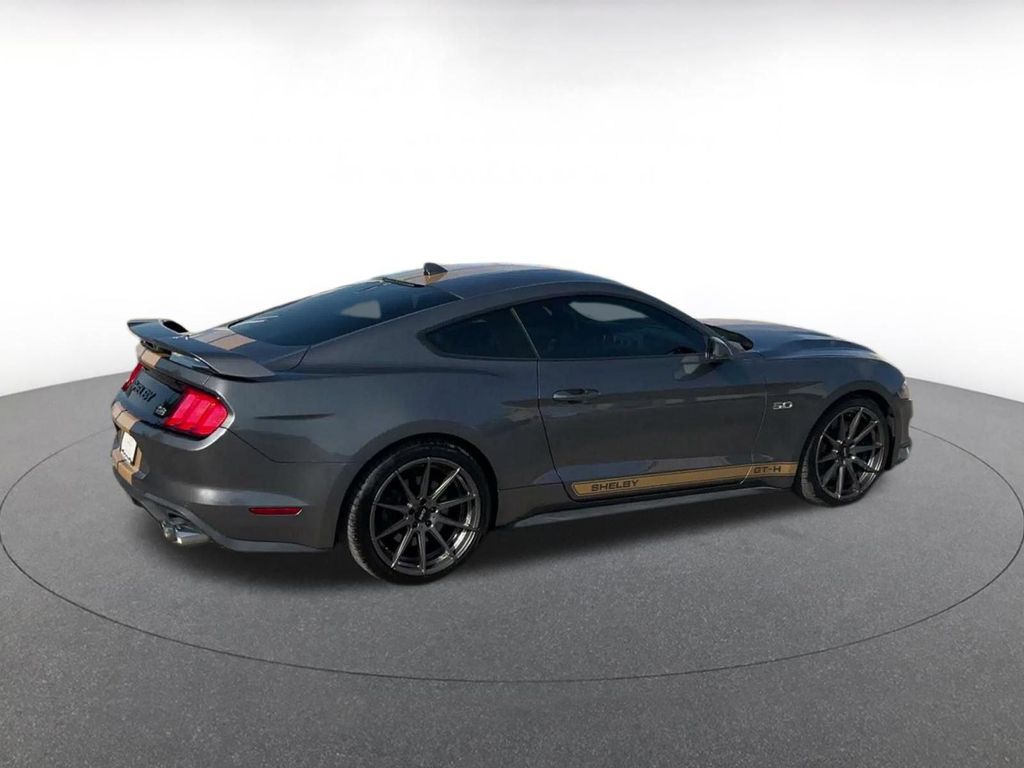 صورة 14 لـ 2022 FORD MUSTANG GT PREMIUM