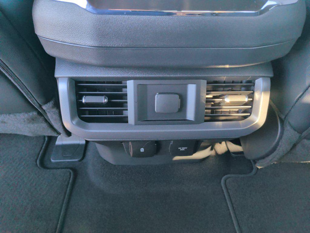 2026 FORD F-150 LARIAT thumbnail 15