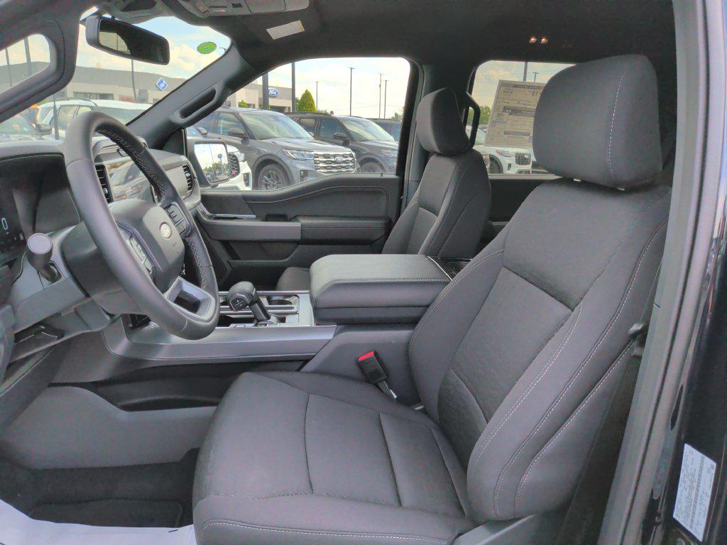 صورة مصغرة 16 لـ 2026 FORD F-150 XLT