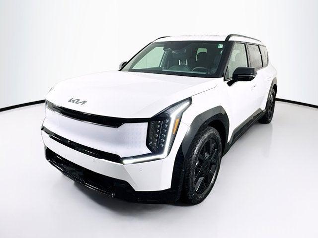 New 2026 Kia EV9 Land
