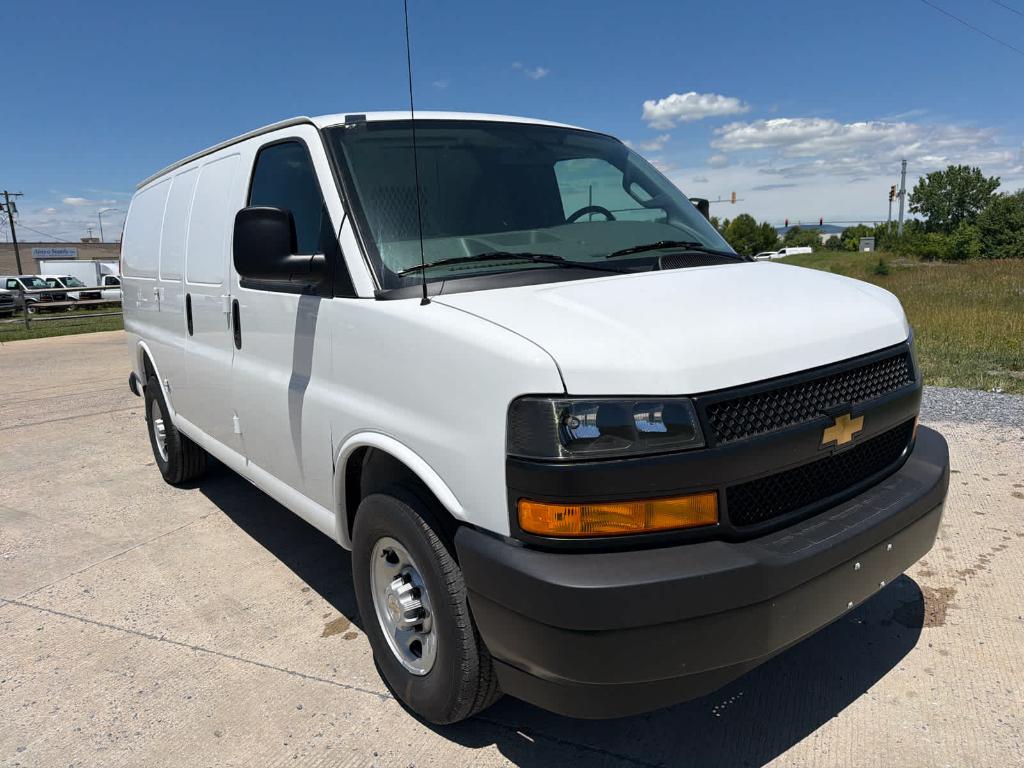 New 2026 Chevrolet Express 2500 Work Van