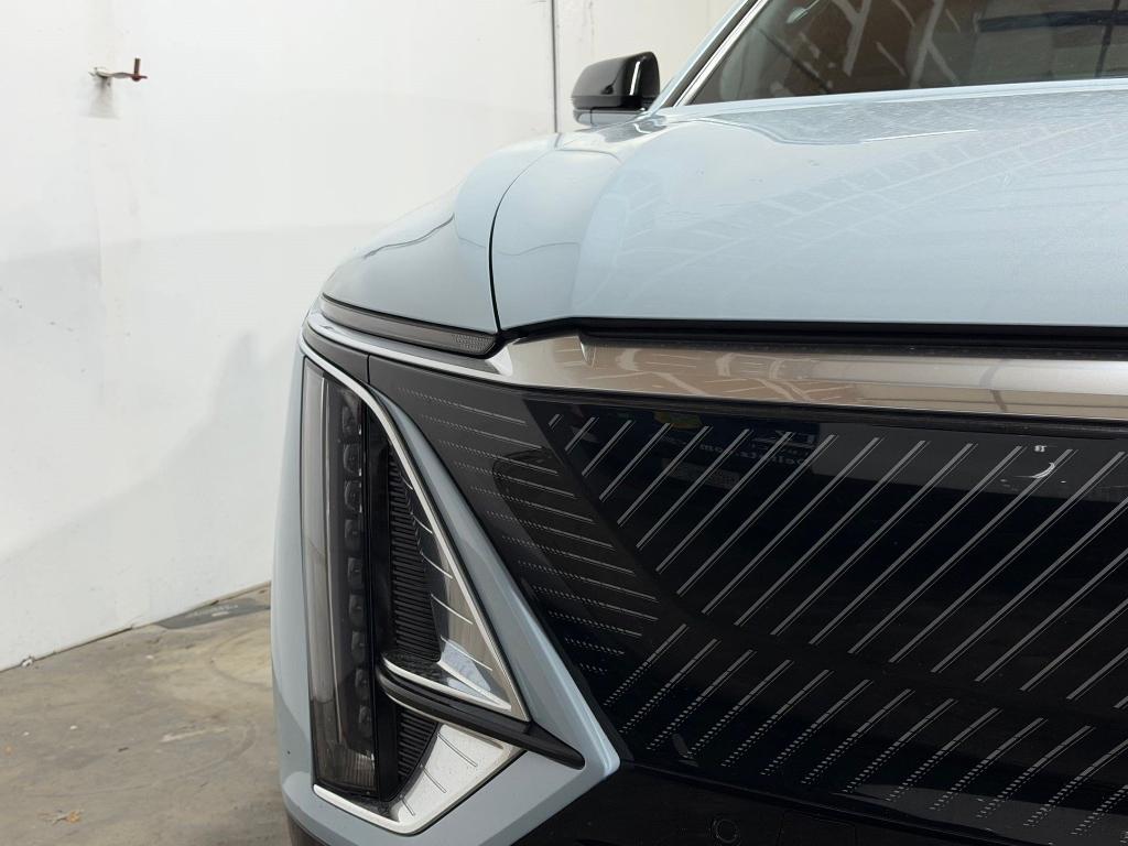 صورة 9 لـ 2024 Cadillac LYRIQ LUXURY