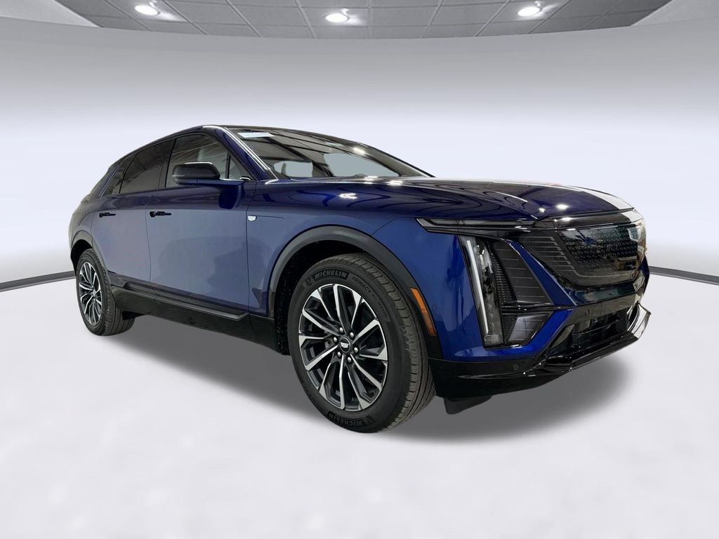 2027 Cadillac LYRIQ SPORT — миниатюра 6