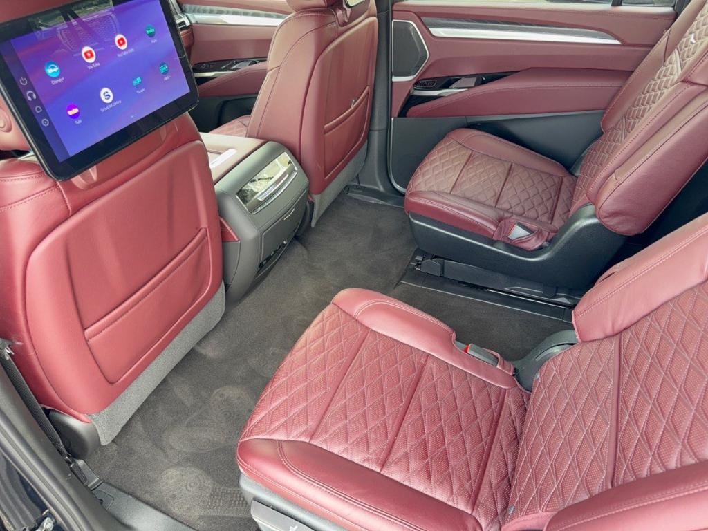 صورة مصغرة 25 لـ 2026 Cadillac ESCALADE ESV SPORT