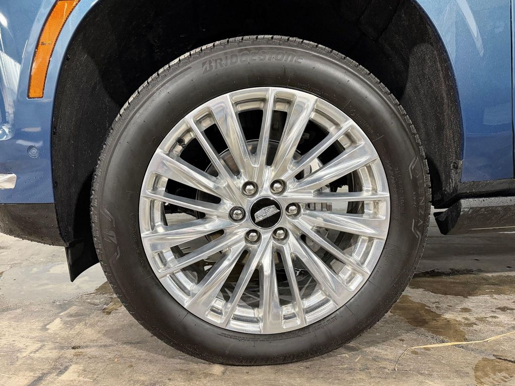 صورة مصغرة 11 لـ 2026 Cadillac ESCALADE LUXURY