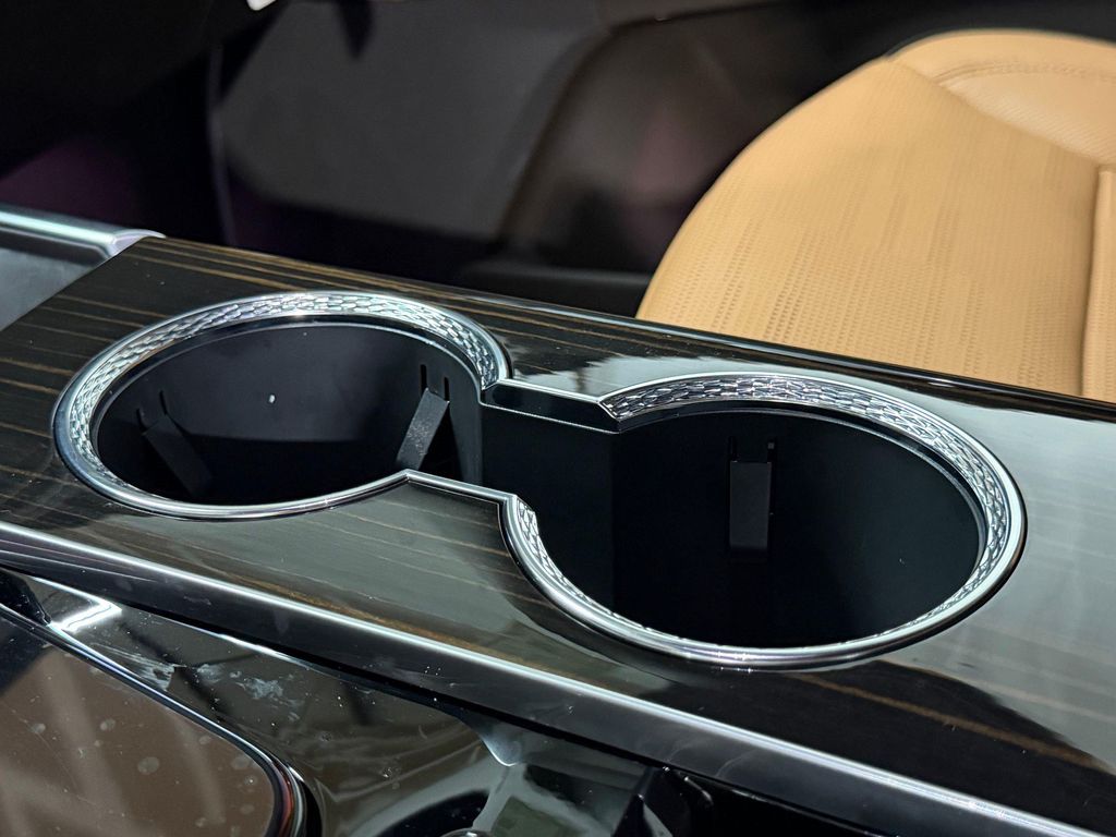 صورة مصغرة 17 لـ 2026 Cadillac ESCALADE LUXURY