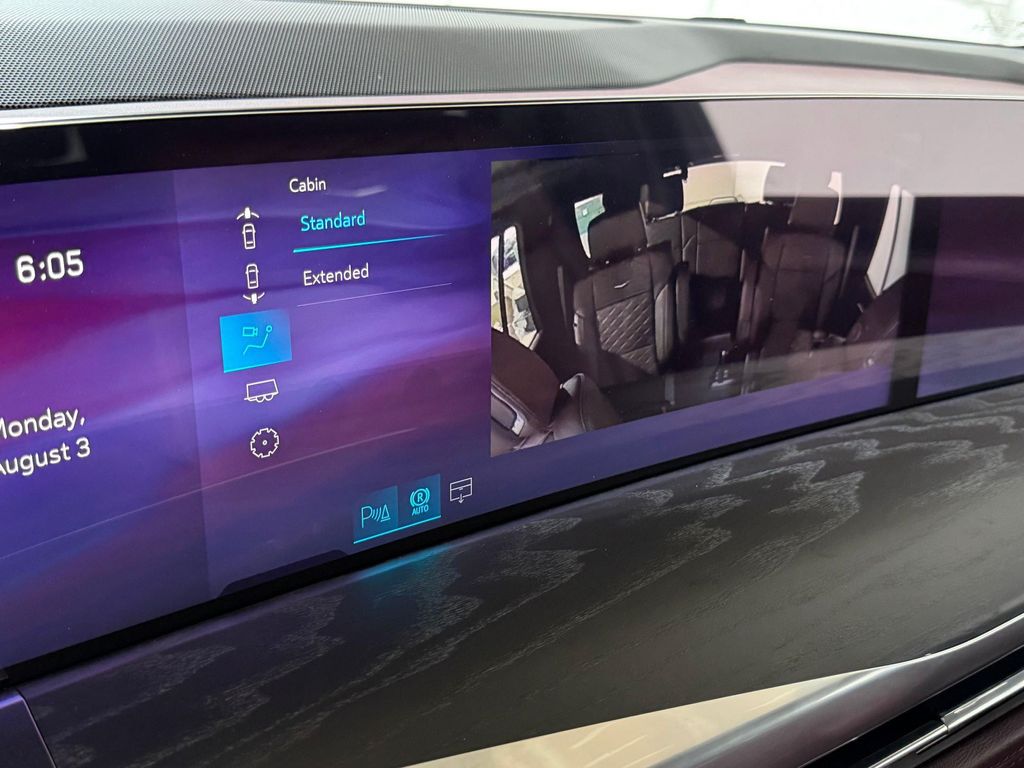 صورة مصغرة 28 لـ 2026 Cadillac ESCALADE SPORT