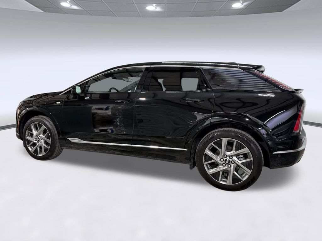 صورة 2 لـ 2026 Cadillac OPTIQ PREMIUM LUXURY