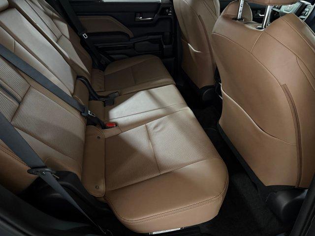2025 Toyota 4RUNNER TRD OFF ROAD 缩略图 45