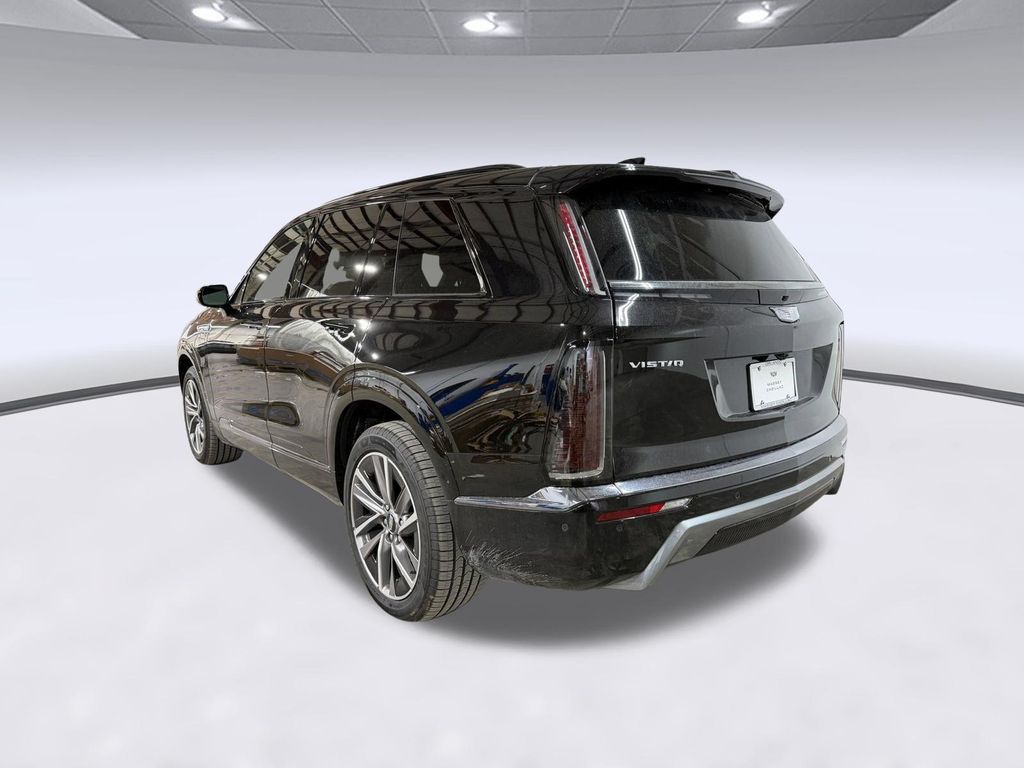 2027 Cadillac VISTIQ SPORT photo 3