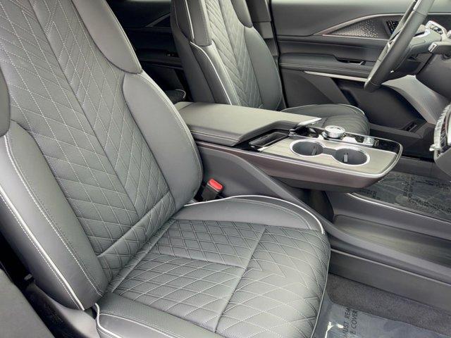 2027 Cadillac LYRIQ SIGNATURE SPORT 缩略图 30