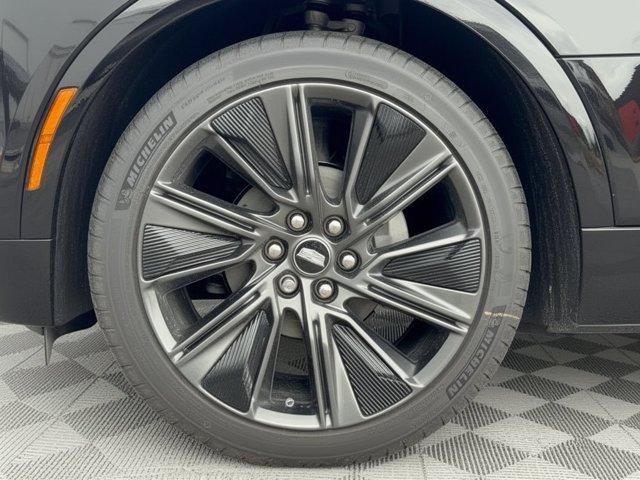 2027 Cadillac LYRIQ SIGNATURE SPORT 缩略图 13