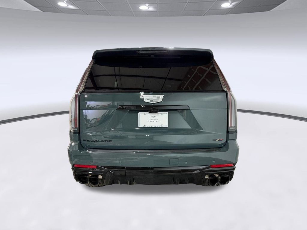 صورة 8 لـ 2026 Cadillac ESCALADE ESV V-SERIES