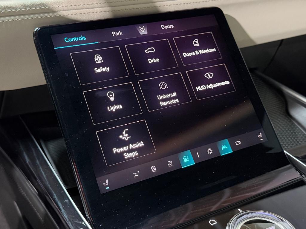 صورة مصغرة 40 لـ 2025 Cadillac ESCALADE SPORT