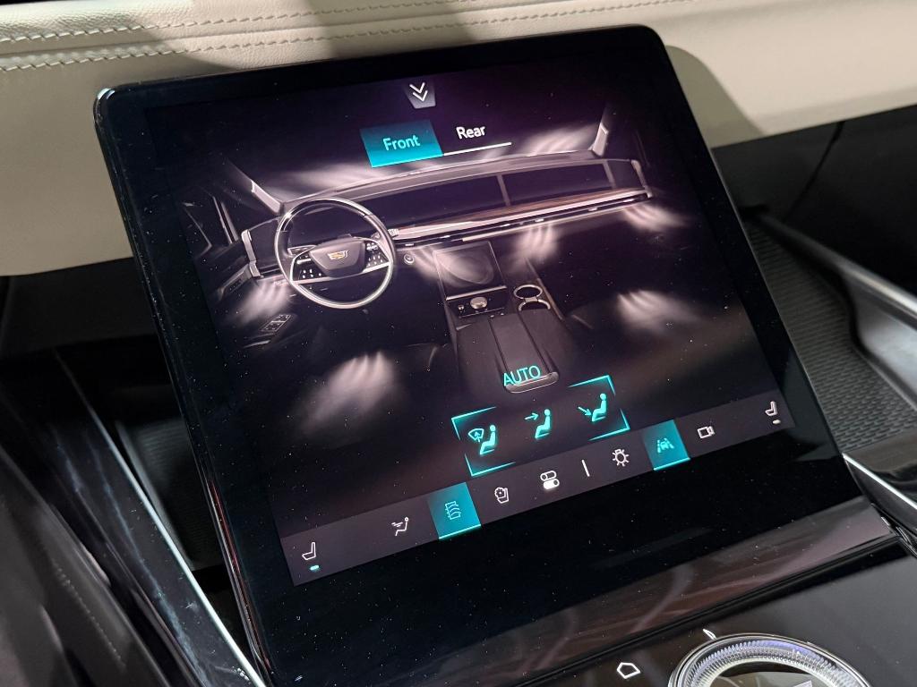 صورة مصغرة 38 لـ 2025 Cadillac ESCALADE SPORT