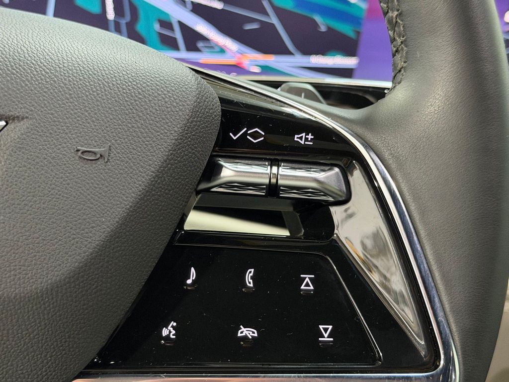 2025 Cadillac ESCALADE SPORT 缩略图 34