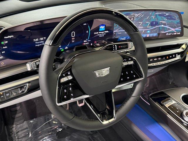 2027 Cadillac LYRIQ SPORT — фото 4