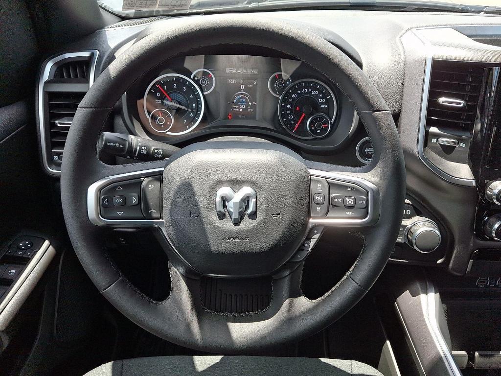 صورة مصغرة 13 لـ 2026 RAM 1500 BIG HORN