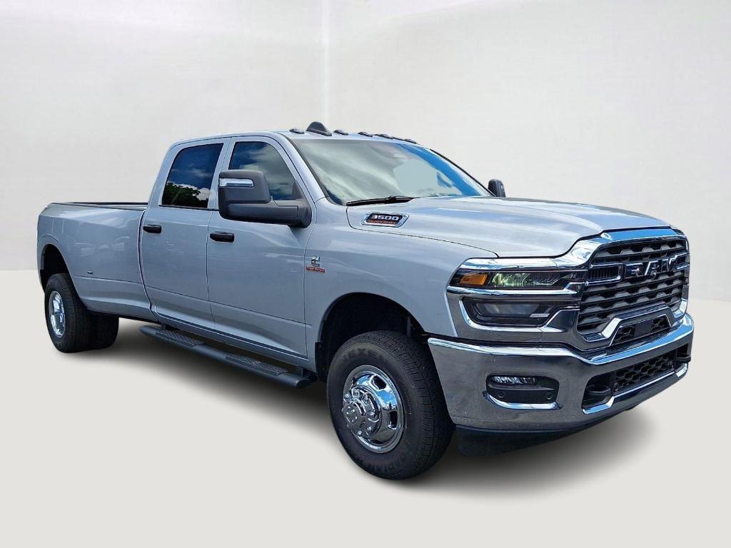 صورة 2 لـ 2026 RAM 3500 TRADESMAN