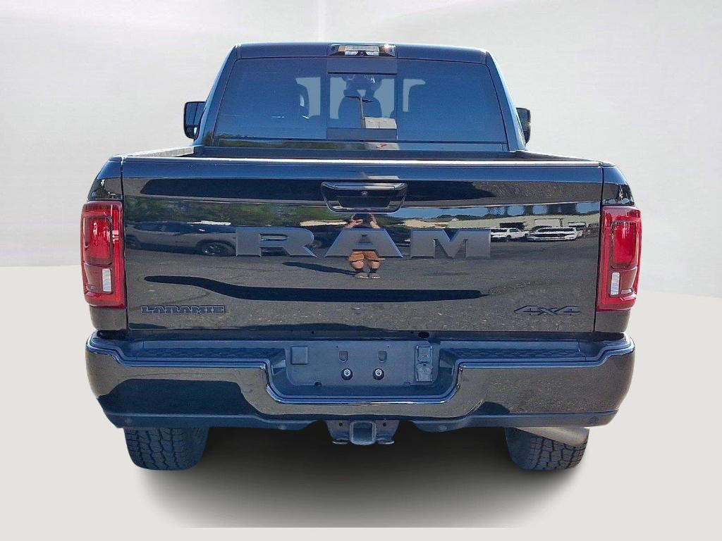 صورة 5 لـ 2025 RAM 2500 LARAMIE