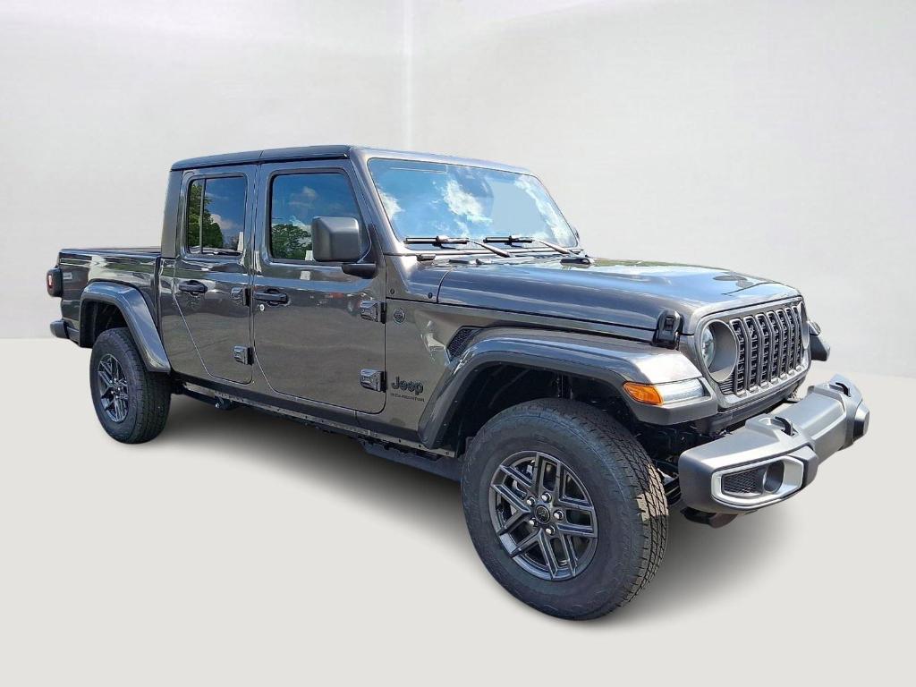 New 2026 Jeep Gladiator Sport