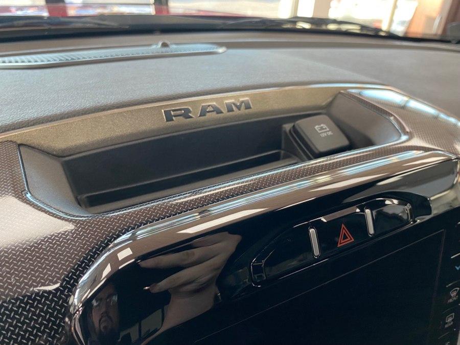 صورة مصغرة 49 لـ 2022 RAM 1500 REBEL
