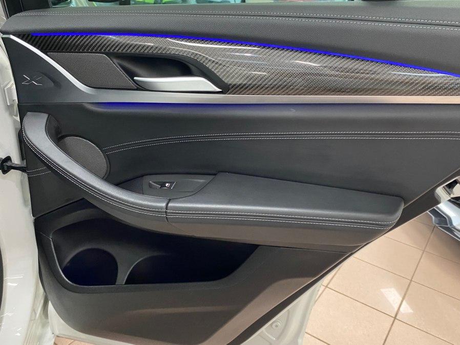 2022 BMW X4 M AWD — миниатюра 40