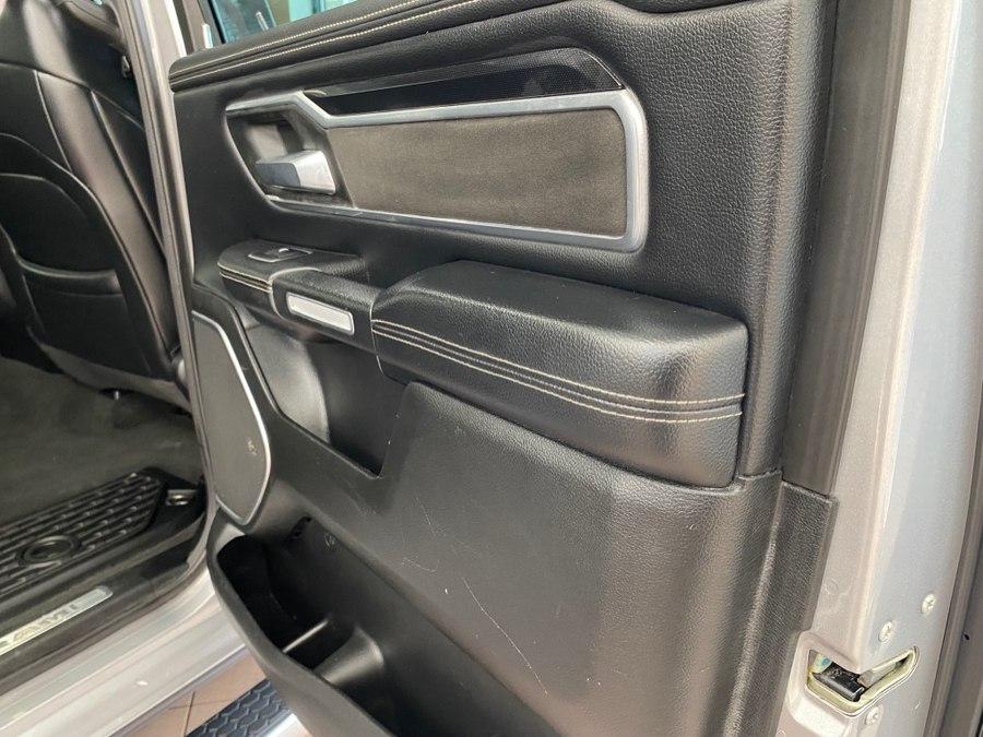 صورة مصغرة 31 لـ 2022 RAM 1500 LARAMIE