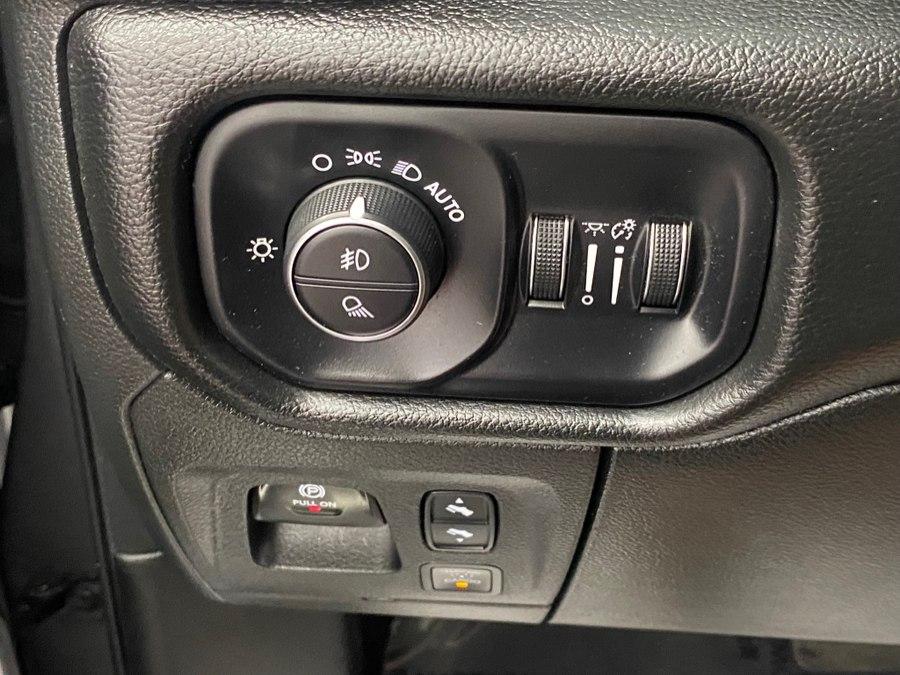 صورة مصغرة 57 لـ 2022 RAM 1500 LARAMIE