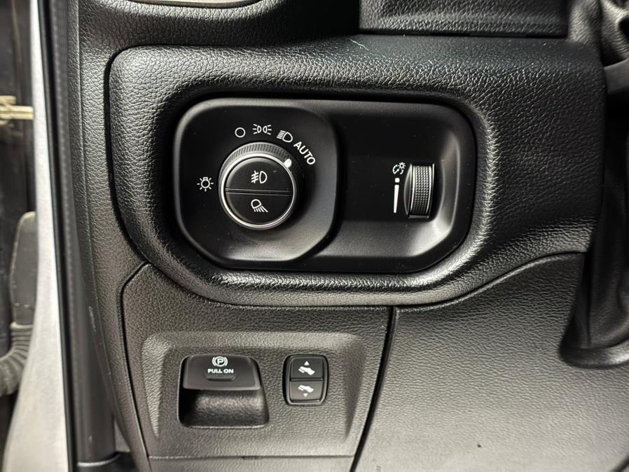 2020 RAM 1500 REBEL — миниатюра 35