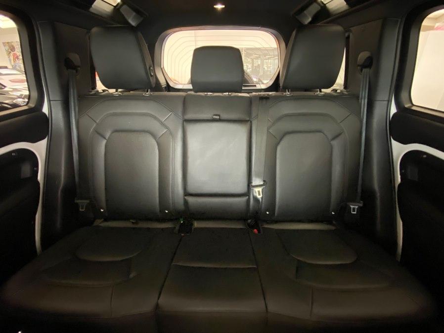 2025 LAND Rover DEFENDER 110 P300 S — миниатюра 25