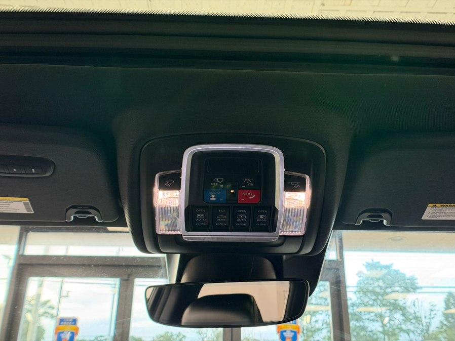 2022 RAM 1500 REBEL — миниатюра 34