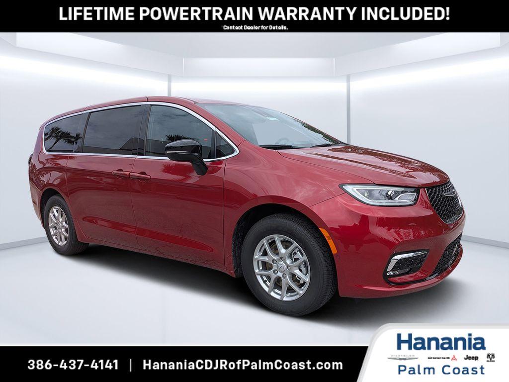 New 2026 Chrysler Pacifica Select