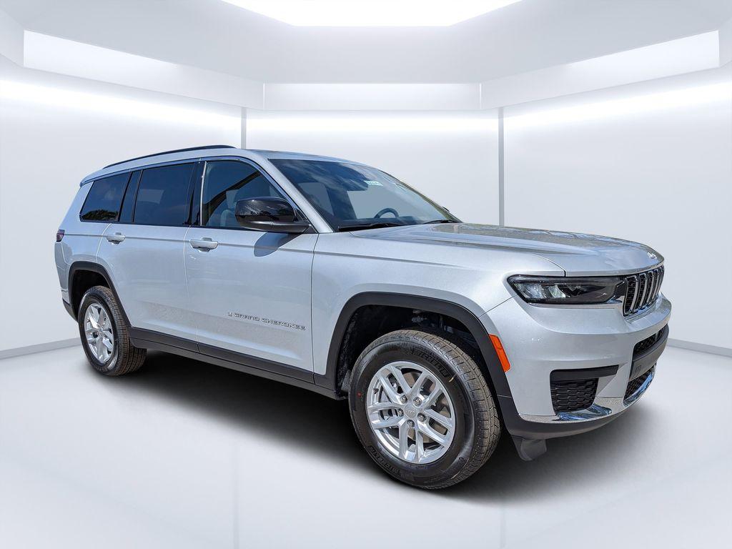New 2026 Jeep Grand Cherokee L Laredo