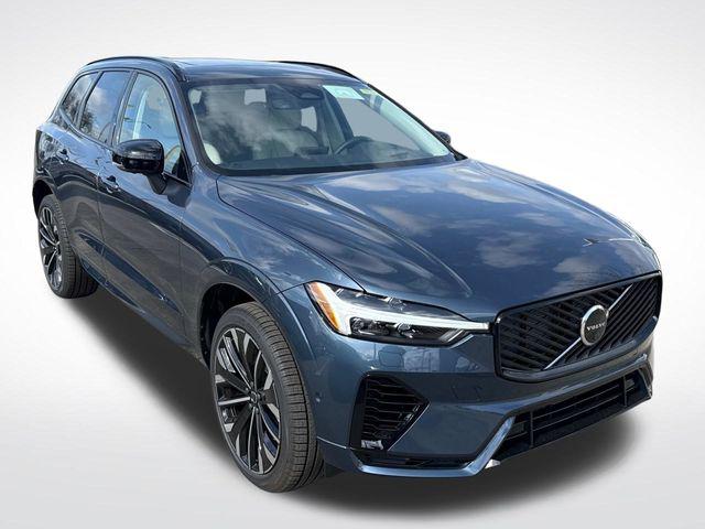 New 2026 Volvo XC60 Plug-In Hybrid Ultra, T8 AWD Electric/Gasoline, Dark