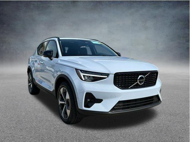 New 2026 Volvo XC40 B5 Plus