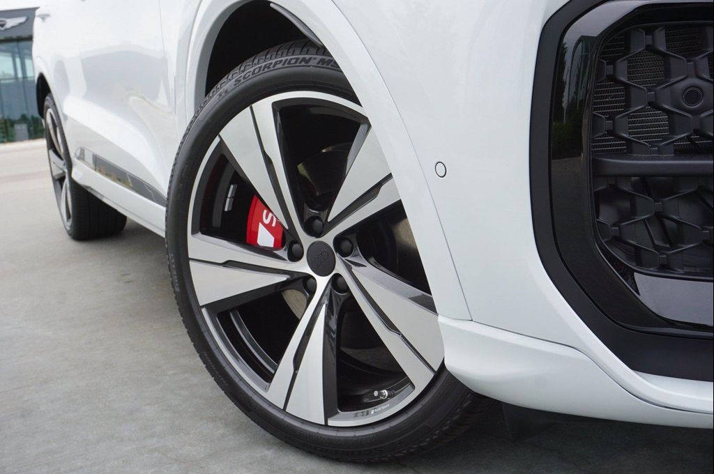 صورة 3 لـ 2026 AUDI SQ5 3.0T PREMIUM PLUS