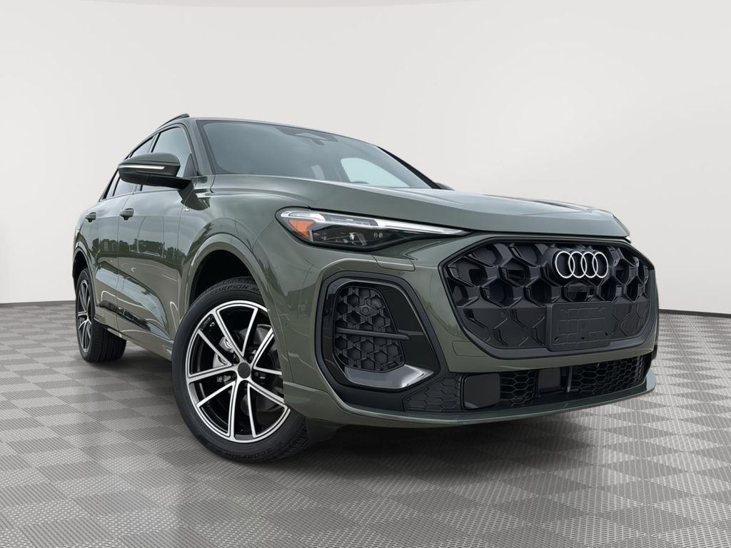 New 2026 Audi Q5 Premium Plus TFSI quattro S tronic