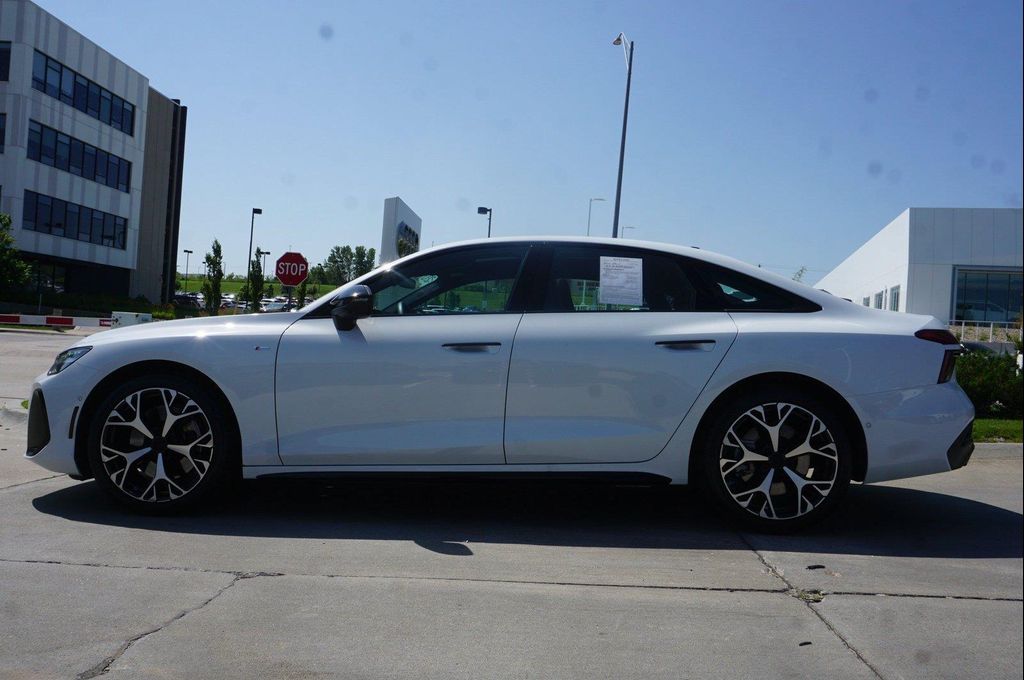 صورة مصغرة 23 لـ 2026 AUDI A6 PREMIUM PLUS QUATTRO S TRONIC