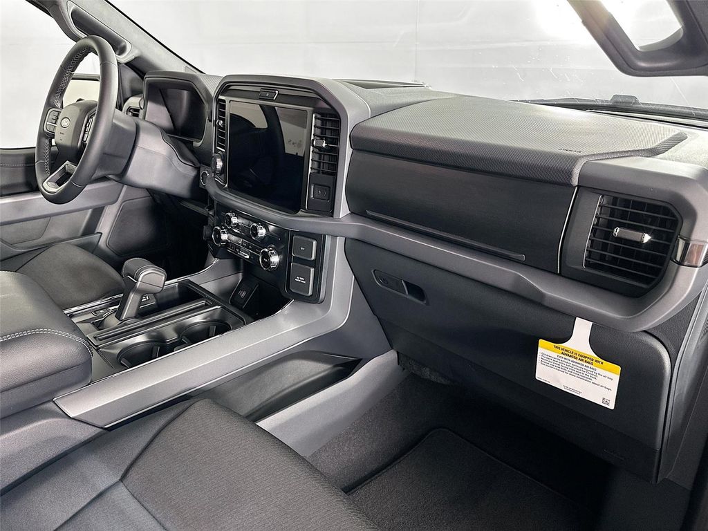 صورة مصغرة 29 لـ 2026 FORD F-150 XLT