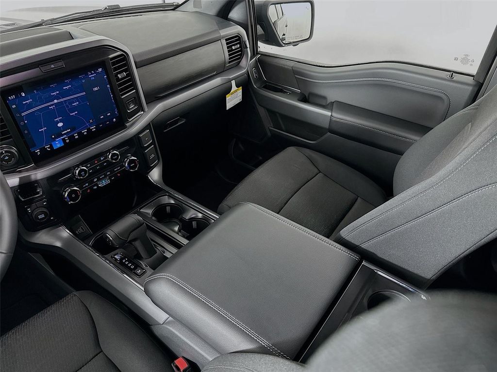صورة مصغرة 25 لـ 2026 FORD F-150 XLT