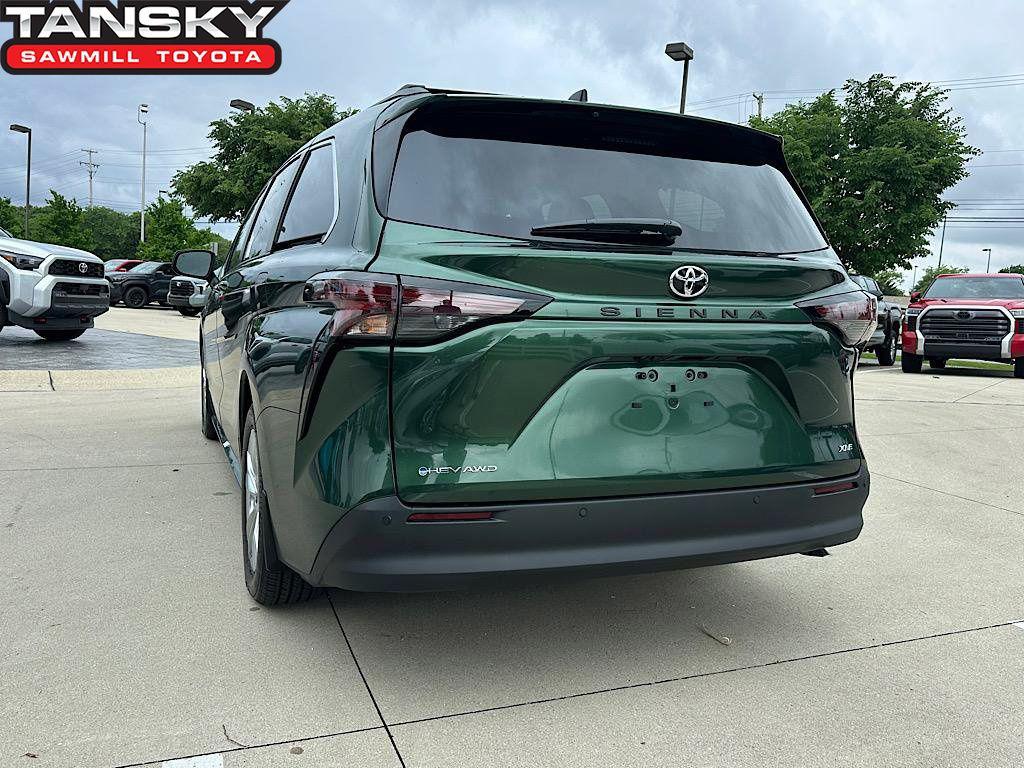 New 2026 Toyota Sienna XLE