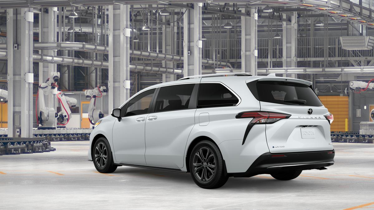 صورة 6 لـ 2026 Toyota SIENNA PLATINUM