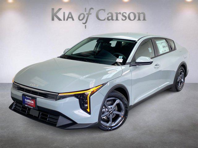 New 2026 Kia K4 LXS