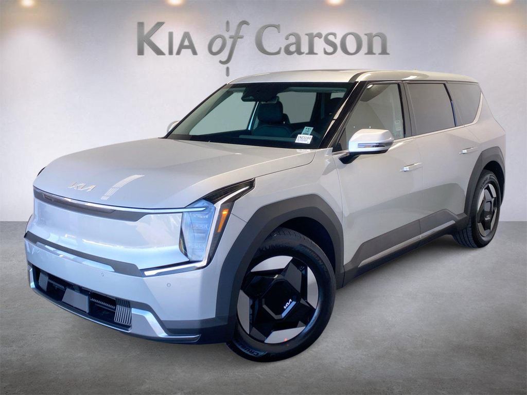 New 2026 Kia EV9 Light Long Range