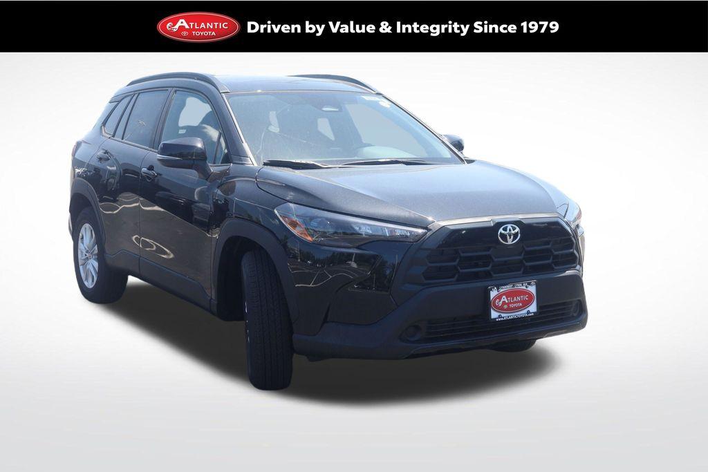 New 2026 Toyota Corolla Cross LE