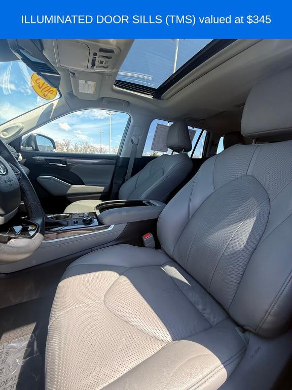 TOYOTA HIGHLANDER - 8