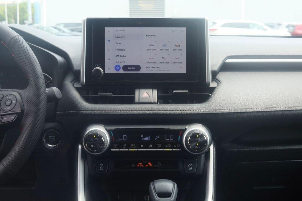 2025 Toyota RAV4 XLE 缩略图 19