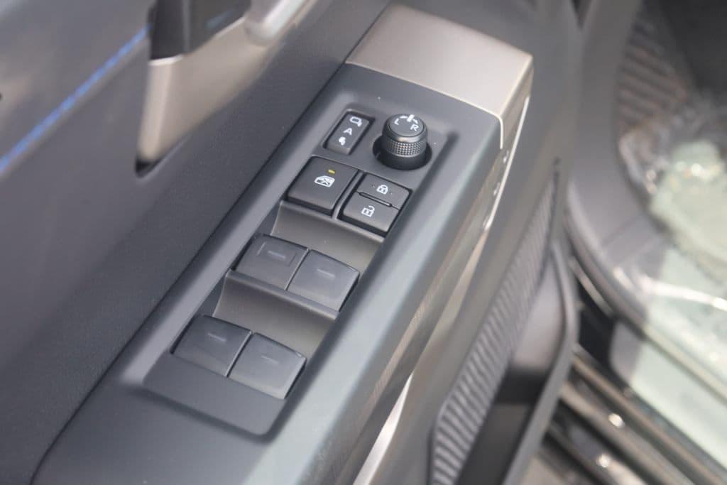 2026 Toyota TUNDRA PLATINUM — миниатюра 13