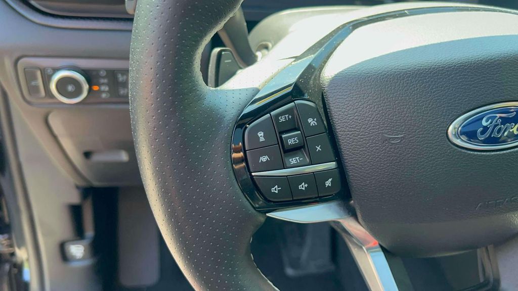 2024 FORD EXPLORER ST — миниатюра 21
